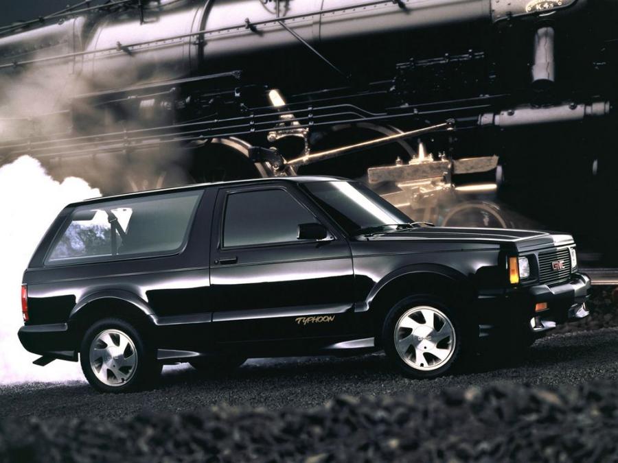  GMC Typhoon Sport Utility 1992 года  (фото 8 из 13)